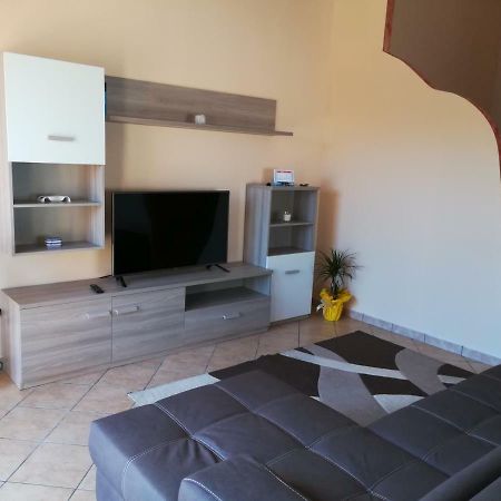 Villa Dolce Casa Sara à Collemeto Extérieur photo