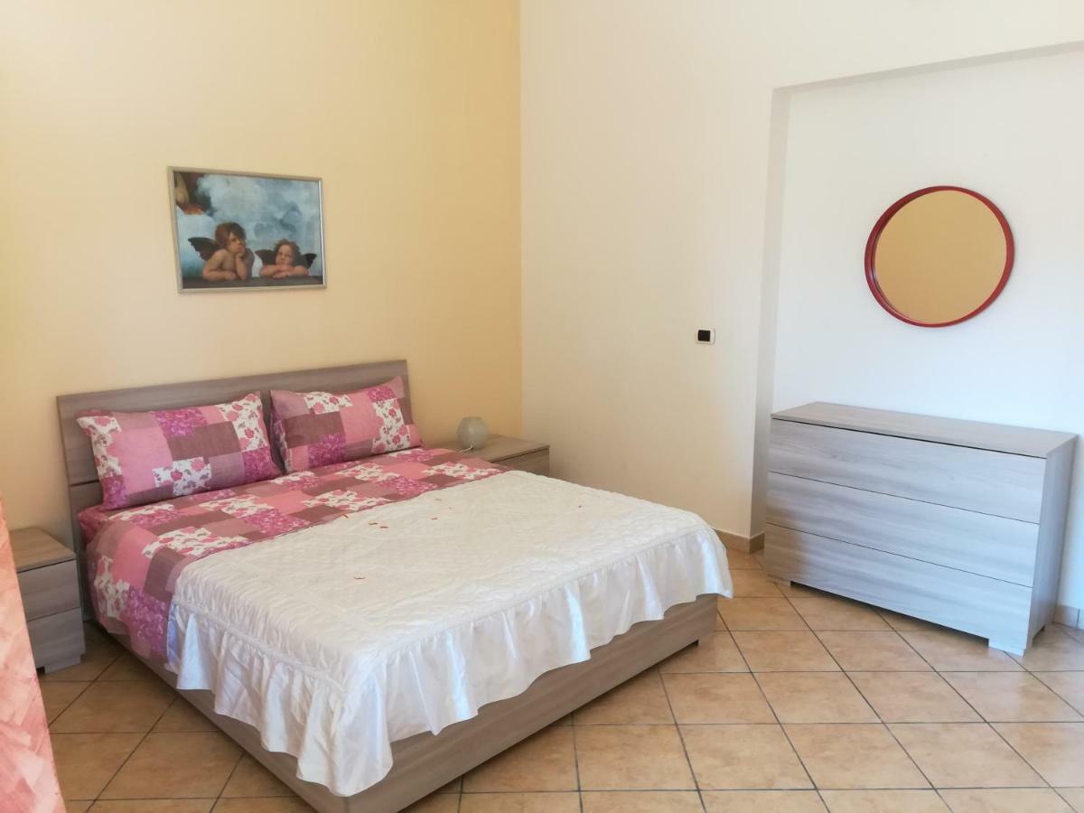 Villa Dolce Casa Sara à Collemeto Extérieur photo